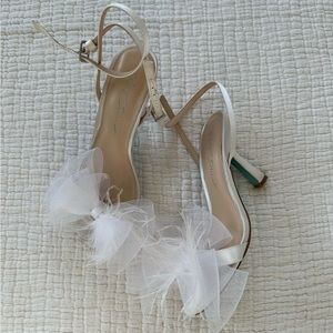 betsy johnson lylla ivory satin bow feather ankle strap heels